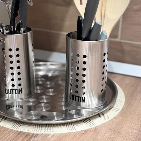 House * نابولي