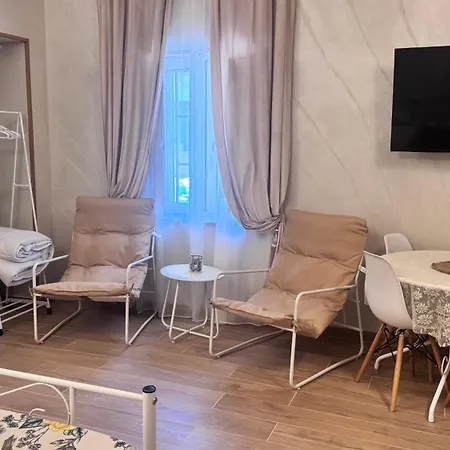 House Апартаменты